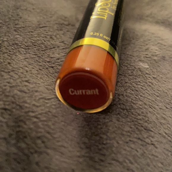 Lipsense - Picture 2 of 2